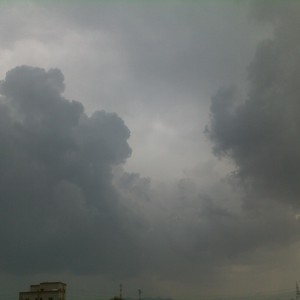 أجواء غائمة  تسبق حالة عدم استقرار تتقدم نحو السلطنة