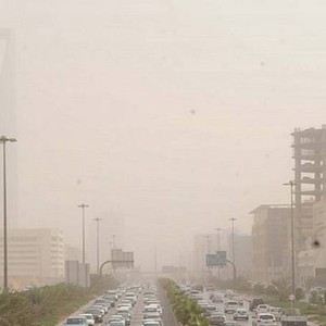 إشتداد رياح البوارح على اجزاء مختلفة من البلاد يومي الإثنين و الثلاثاء 