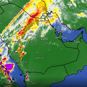 تحديث 5:00م | أمطار رعدية وغبار متوقع على حفر الباطن خلال الساعة القادمة 
