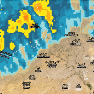 تحديث 2:40 فجراً | سُحب ماطرة تتقدم نحو العاصمة الرياض قادمة من الشمال 