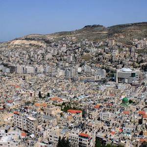 استمرار الطقس مائل للحرارة نهار الإثنين، والحرارة الى انخفاض ملموس يومي الثلاثاء والأربعاء