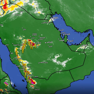 تحديث 4:40م | سُحب رعدية قوية تتقدم نحو الدوادمي من الجانب الغربي 