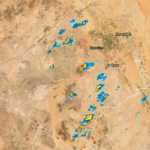 تحديث 2:30 | سحب ركامية رعدية في سماء منطقة القصيم وفرص الأمطار تتزايد الساعات القادمة