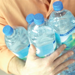 قلة السوائل تنذر بخطر حصوات الكلى
