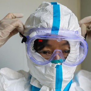 الصحة الإيرانية: ارتفاع عدد الوفيات بفيروس كورونا إلى 77 وإصابة 2336 شخصا 