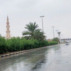 الحدود الشمالية... زخات أمطار رعدية متفاوتة الشدة عصر وليل الأحد