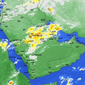 سحب رعدية كثيفة تغطي اجزاء واسعة من المملكة، والحالة تشتد الاحد