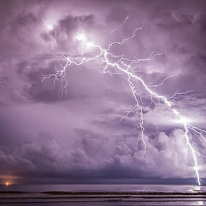 السعودية | حالة من عدم الإستقرار الجوي تؤثر على الشرقية وحفر الباطن يوم الأربعاء 