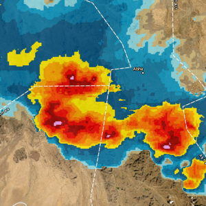 تحديث 4:00م | سُحب ركامية قوية غرب أبها والأمطار متوقعة الساعات القادمة 