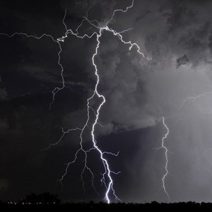 اتساع رقعة الأمطار على جنوب غرب المملكة يومي الجمعة والسبت