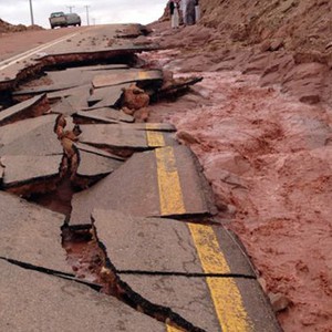 اغلاق مؤقت لطريق رأس النقب –العقبة بسبب السيول الجارفة