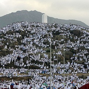 مركز متخصص لضربات الشمس ومختبر متنقل لـ"كورونا" بمستشفى بعرفات  
