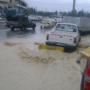 اعلان حالة الطوارئ المتوسطة في عمان 