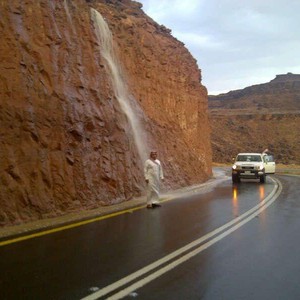 أحوال جوية غير مستقرة وامطار متوقعة الأربعاء على تبوك والجوف 