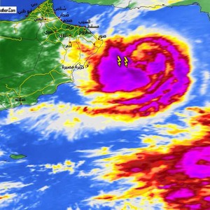 تحذير من التأثير غير المباشر للعاصفة الاستوائية اشوبا على سواحل عُمان