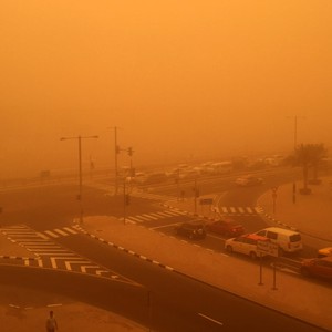 Baghdad International Airport suspends its flights due to a sand storm that covered the capital, Baghdad