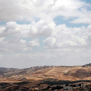 الاثنين، انخفاض ملموس على درجات الحرارة مع ظهور بعض السحب المتفرقة