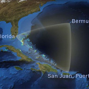 قمر صناعي لكشف أسرار مثلث برمودا