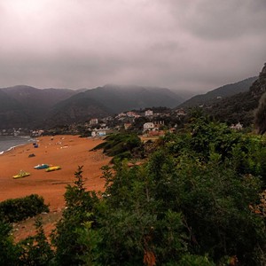 انخفاض حاد على الحرارة نهاية الأسبوع وفرصة لهطول الأمطار