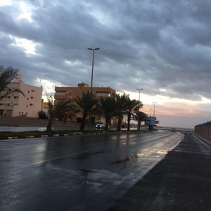تبوك | تعرف على المناطق الأكثر تأثرا بالحالة الماطرة فجر ونهار يوم الجمعة 