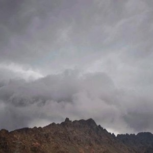 الاثنين.. استمرار فرصة زخات الامطار في اجزاء من المدينة وحائل