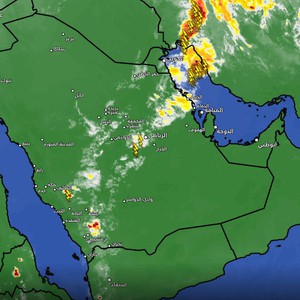 السعودية/تحــــديث 7:40م: سُحب رعدية في محيط العاصمة الرياض الآن و مُرفقة بأمطار متفرقة و رياح نشطة
