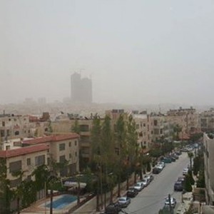 الأربعاء..طقس دافئ بشكل لافت ورياح جنوبية شرقية جافة ومُثيرة للاتربة