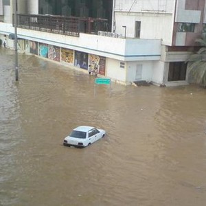 وفاة 5 أشخاص بسبب الأمطار الغزيرة في السعودية