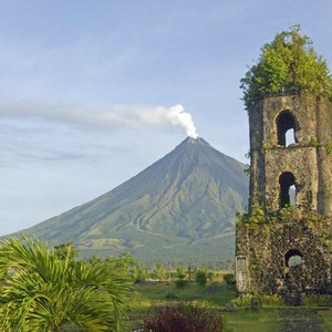 الفلبين: تحذيرات جدية من ثوران البركان مايون