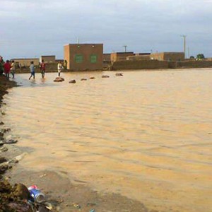 بالصور: كارثة تضرب أراضي السودان وتُقطع أوصال العاصمة الخرطوم 