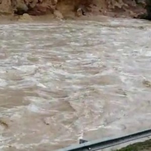 الاشغال: إغلاق طريق وادي عربة - ابو خشيبة - دلاغة السياحي احترازيا نتيجة الهطول المطري الكثيف