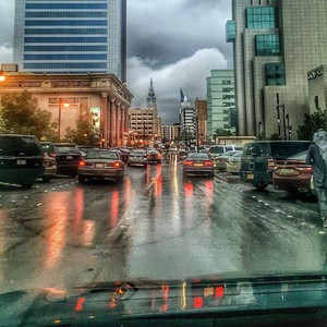 الخميس ... تزايد حدة السحب الماطرة على أجزاء من وسط وشرق المملكة