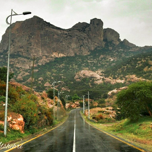 أين تذهب هذا الصيف؟.. 10 أماكن سعودية جاذبة للسياح والمواطنين لقضاء إجازتهم