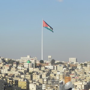 الخميس .. أجواء دافئة بشكل ملحوظ ومغبرة في بعض المناطق