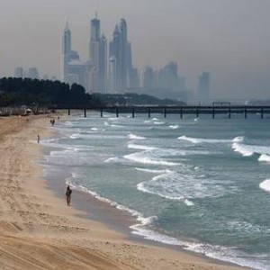 اعتباراً من السبت :رياح نشطة وبحر مضطرب وأتربة مثارة بالمناطق الداخلية والساحل الشرقي