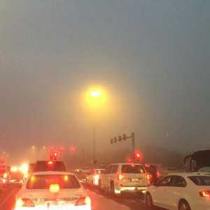 ضباب كثيف يلف العاصمة القطرية الدوحة