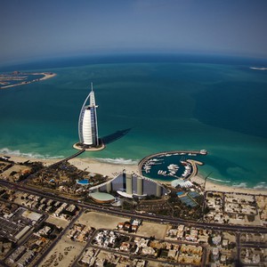 الجُمعة: تراجُع سُرعة الرياح.. وضباب مُحتمل ليلاً في المناطق الغربية