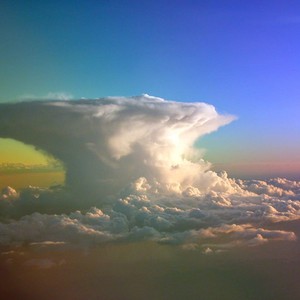 الإمارات | عودة فرص الأمطار شرق وجنوب البلاد خلال الأيام القادمة