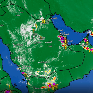 بشكل نادر صيفاً .. سحب رعدية وأمطار في 4 دول خليجية ترصدها الأقمار الإصطناعية الآن