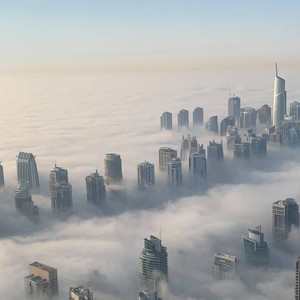 الإمارات | تشكل الضباب على اجزاء مختلفة من البلاد لعدة ايام اضافية