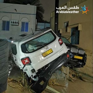 بالفيديو | أقوى 20 مقطع يرصد شدة العواصف وغزارة الأمطار التي تعرضت لها سلطنة عُمان في اليوم الأخير من العام 2021