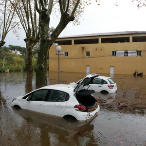 فرنسا... وفاة 4 أشخاص بعد سيول عارمة في جنوب شرق البلاد 