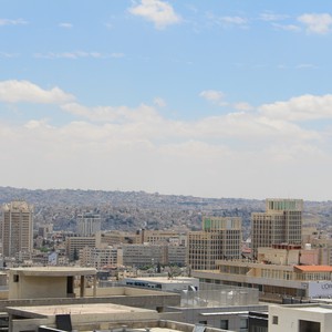 الثلاثاء .. أجواء مستقرة عمومًا مع ظهور السحب على ارتفاعات متوسطة وعالية