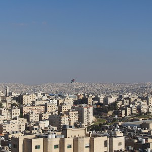 طقس خريفي دافئ الخميس والجمعة وانخفاض على الحرارة السبت والاحد