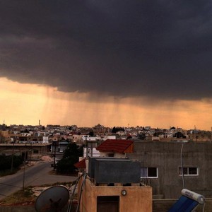 الأحد: ارتفاع قليل على الحرارة والأمطار تتركز في شمال البلاد