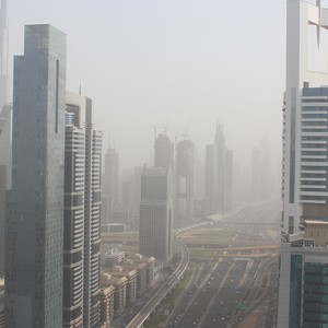 توقع طقس حار ومغبر أحياناً وسحب ركامية جنوب وشرق البلاد
