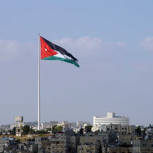 الاثنين | انخفاض طفيف على درجات الحرارة مع بعض السحب المتفرقة