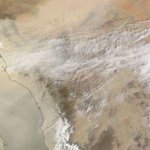 مساحة المناطق السعودية المتأثرة بغبار العاصفة مدار تقارب المليون كيلومتر مُربع