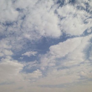 السحب ضيف يومي على أجواء المنطقة الوسطى حتى نهاية الأسبوع