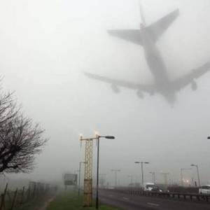 الأردن | الضباب يتسبب بتحويل 21 رحلة جوية من مطار الملكة علياء إلى العقبة